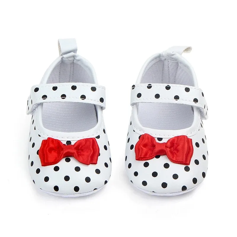 Baby Girl Anti-slip Polka Dot First Walkers/Shoes