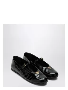 BLACK PATENT LEATHER BALLERINA WITH LOGO TRIANGLE