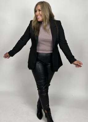 CLASSIC BLAZER