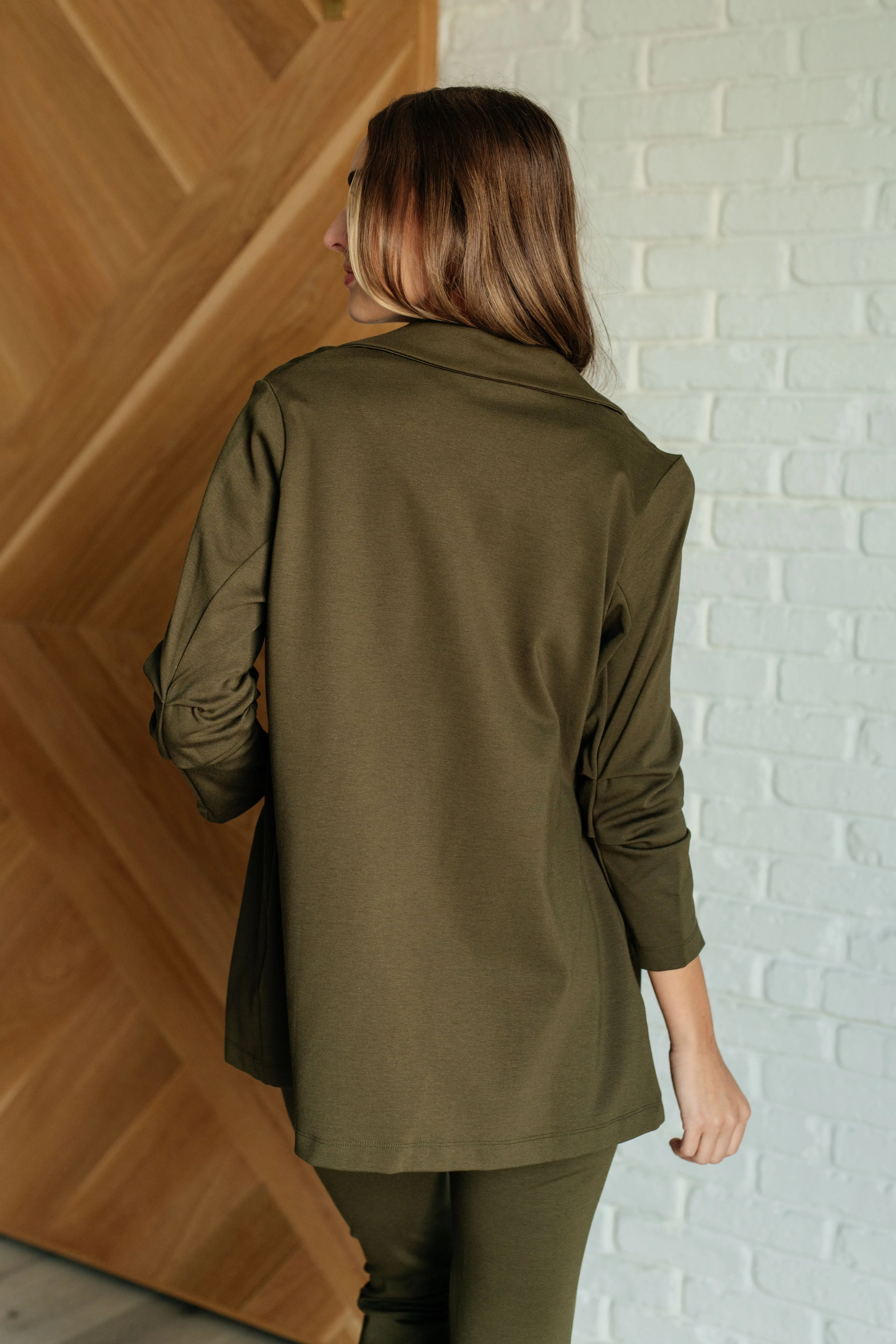 Magic Dear Scarlett 3/4 Blazer in Olive