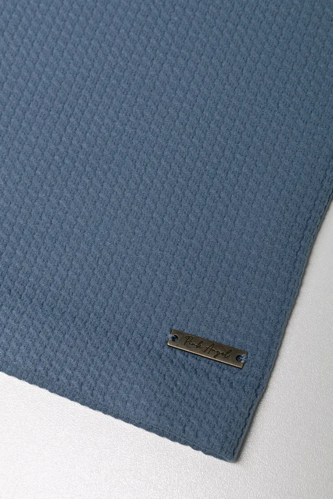 Seamless Textured Knotch Vest Blue