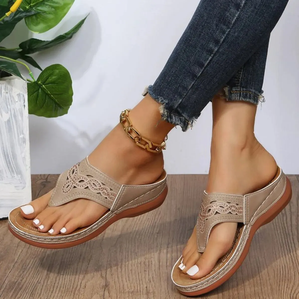 Toe Post Platform Sandals (multiple color options)