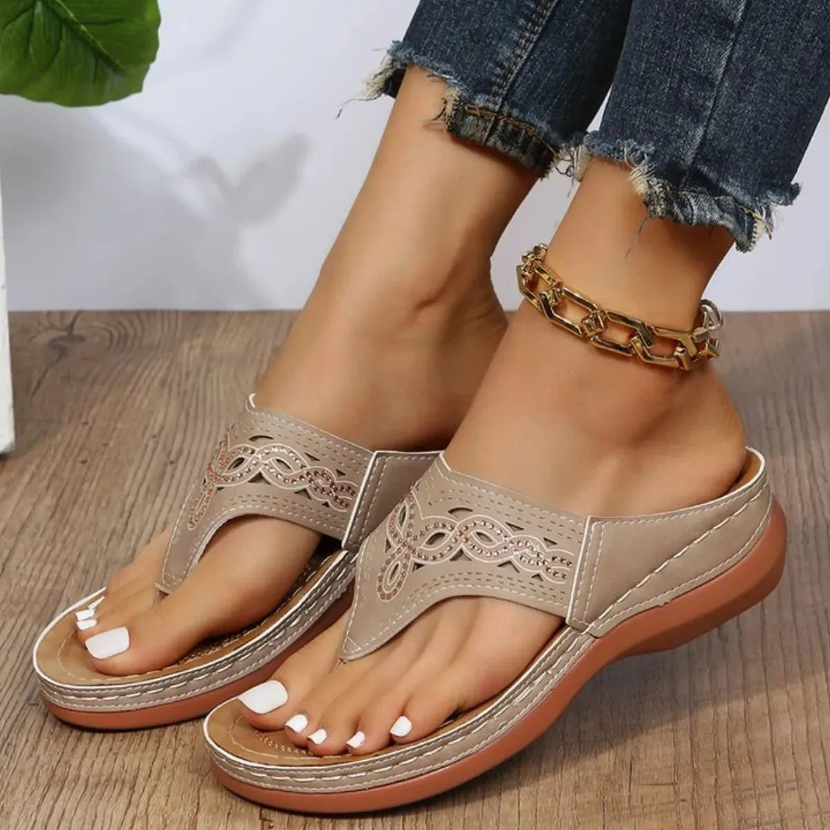 Toe Post Platform Sandals (multiple color options)