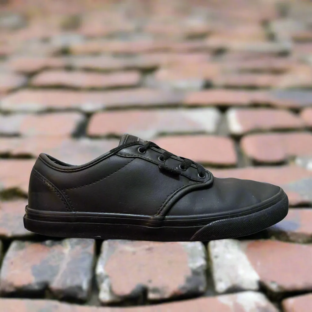 Vans Selden Tumble Leather in Black Size UK 5 / EU 38 / US 6
