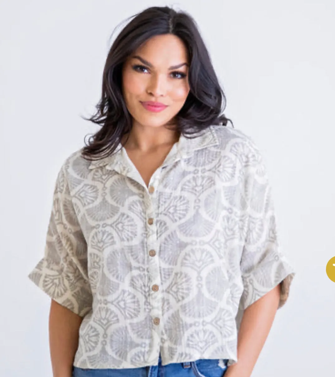 VINTAGE FAN BUTTON UP TOP