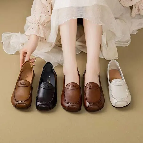 Women's Flat Shoes with Soft Rubber Sole 62184218C