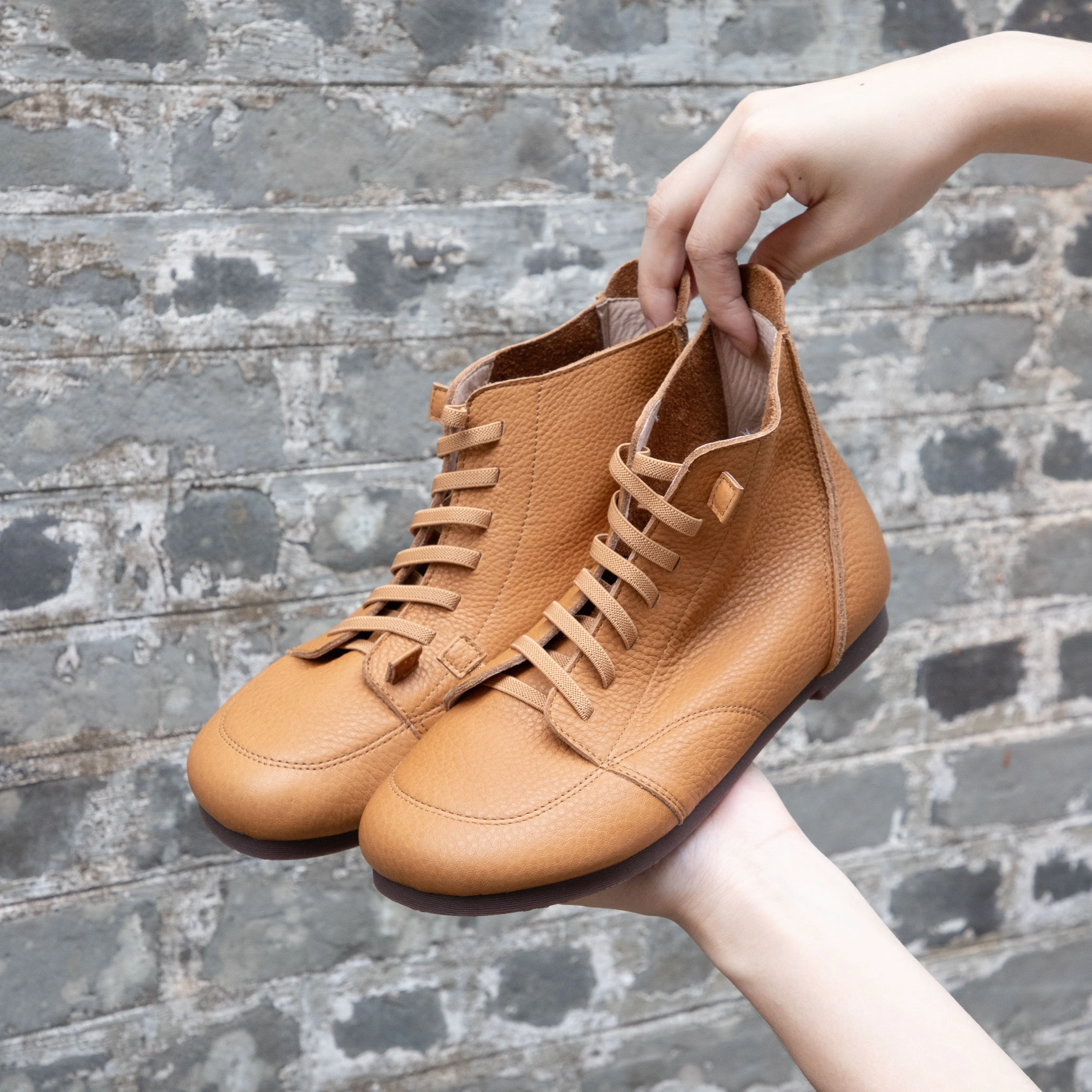 Women's Handmade Leather Flat Casual Lace-Up Boots